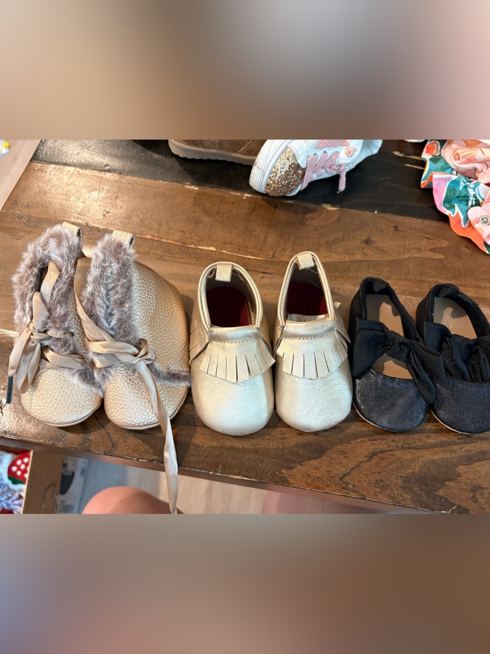 Baby girl crib shoe bundle